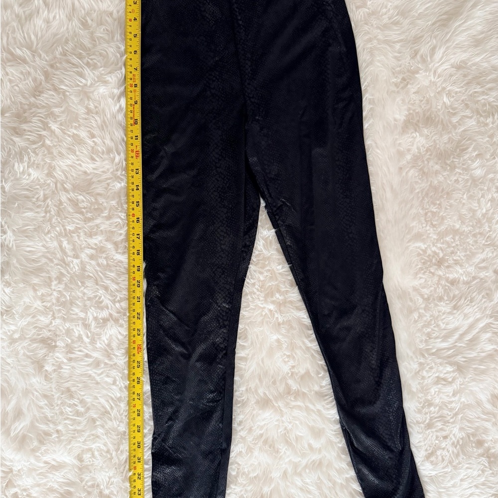 Lysse Black Python Snake Print Full Length Leggings Black Size S $108 - Picture 3 of 8